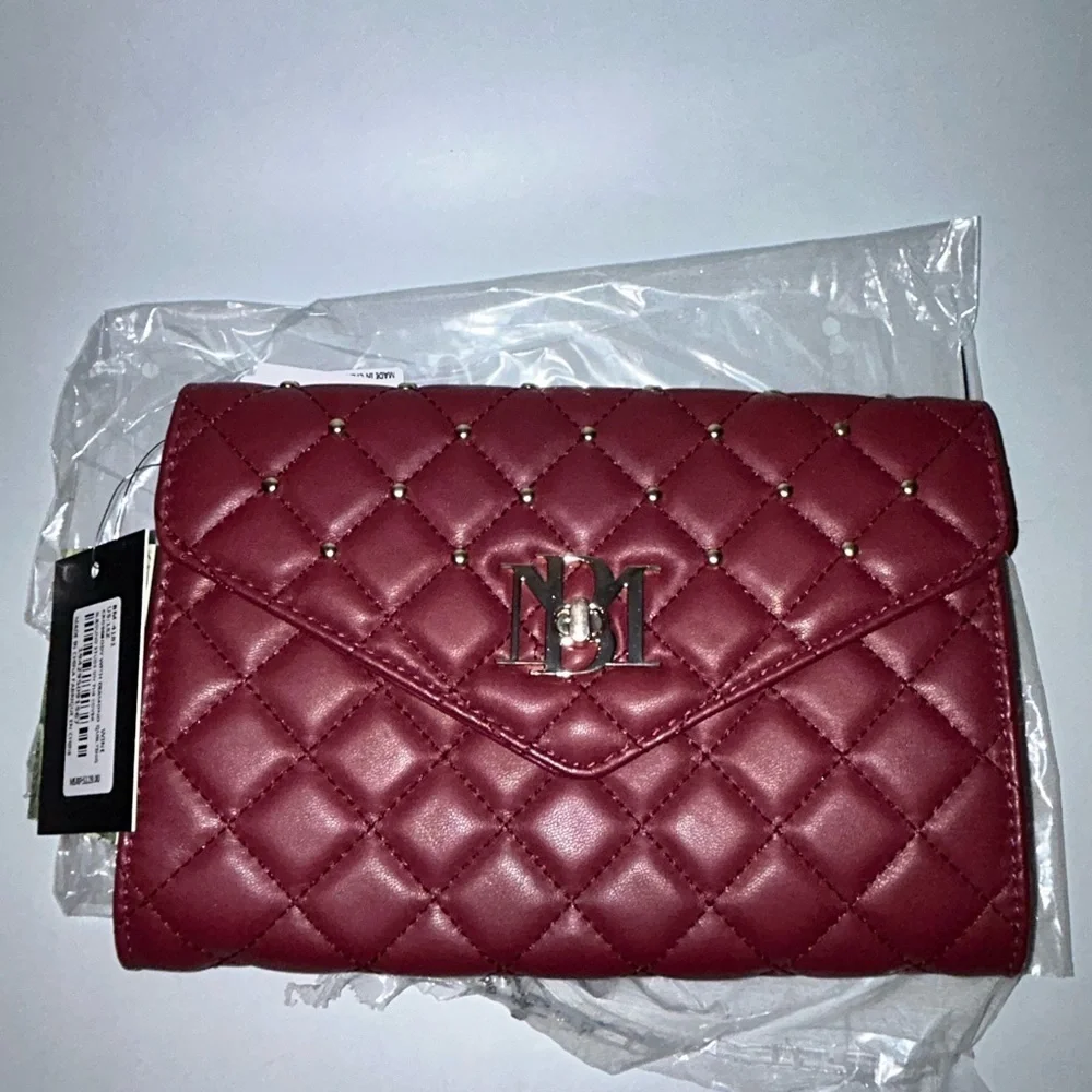 NWT Badgley Mischka crossbody diamond quilted envelope clutch - Picture 1 of 9